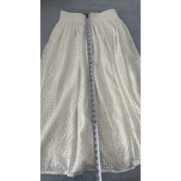 NWT La Maille Sezane Eugenie in Ecru White Embroidered Midi Skirt Sz Fr 36 US 4 - Picture 8 of 9